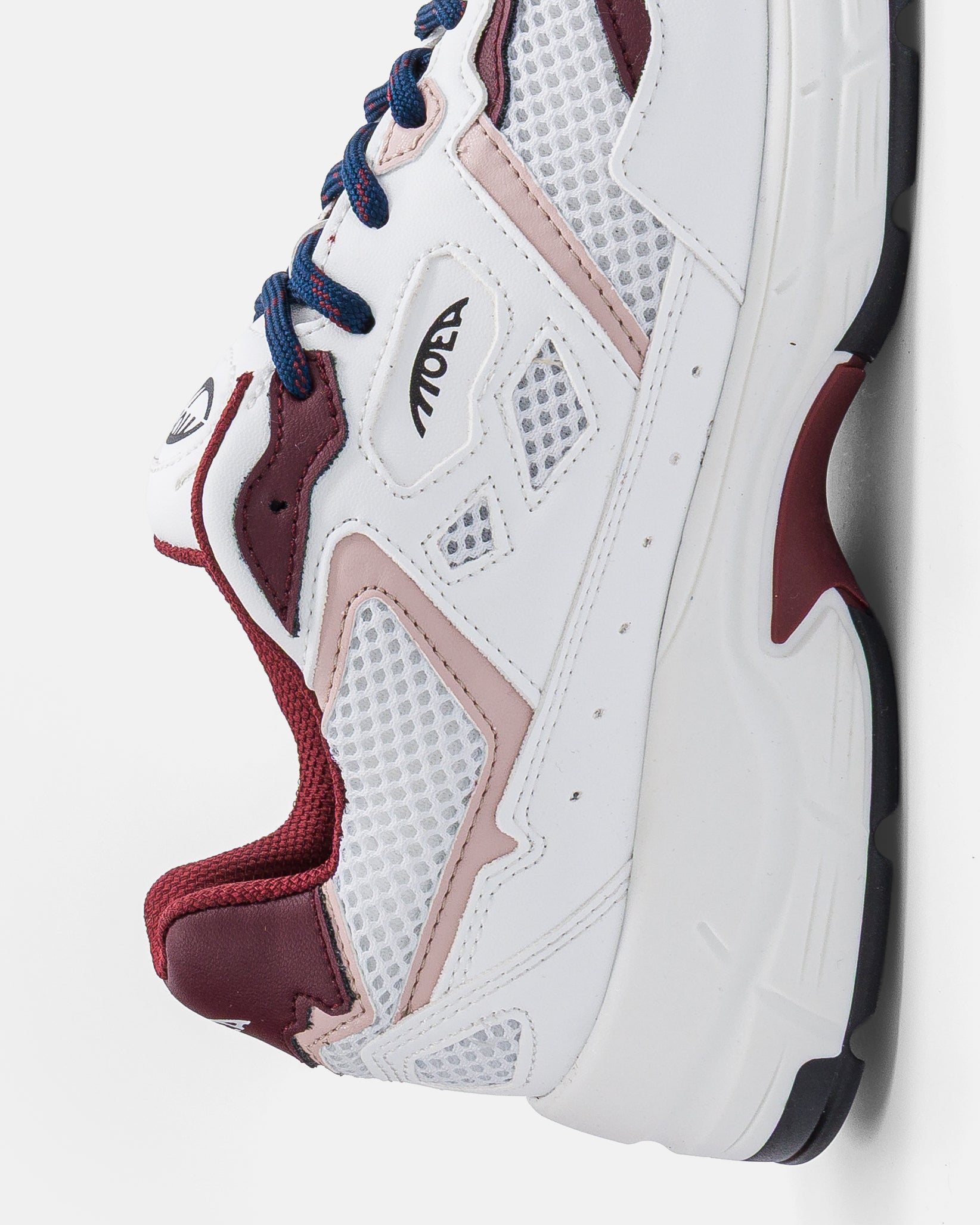 moea-rush-vegane-sneaker-white-pink-grapes image 5