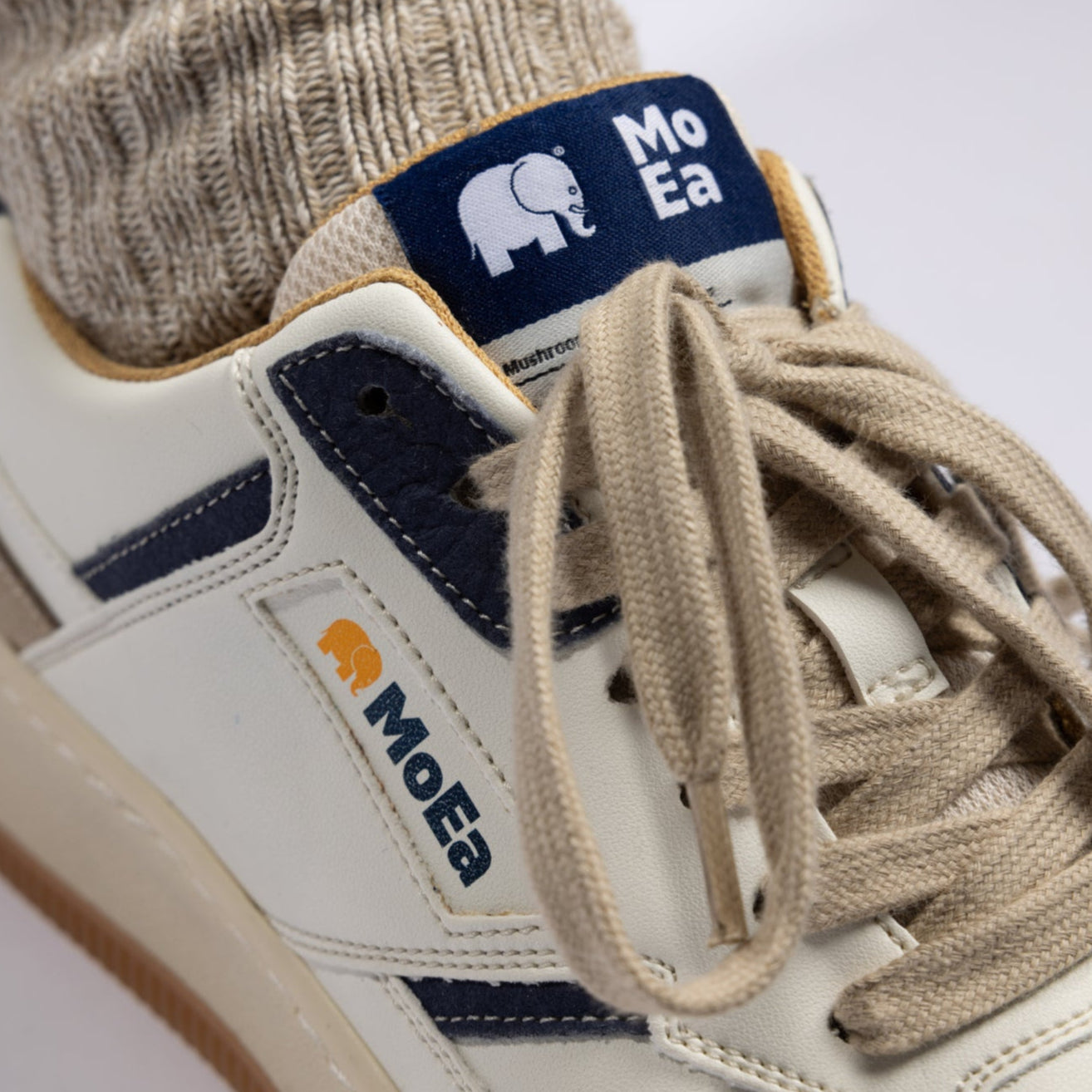 moea-gen1-trendsplant-x-moea-vegane-sneaker-mushroomskin image 4