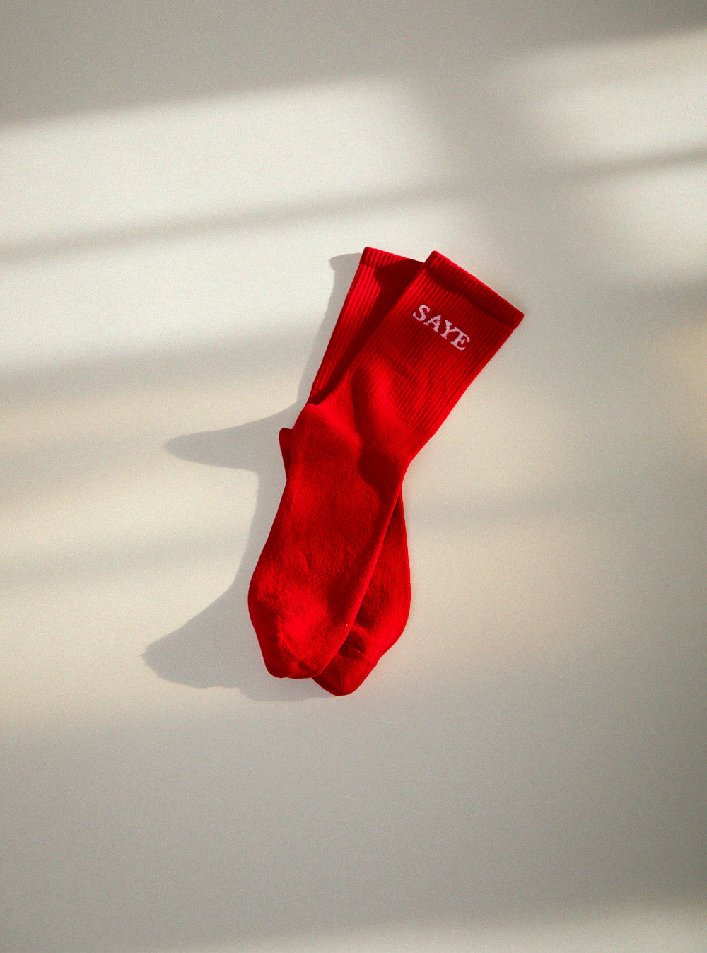 saye-mid-crew-everyday-socks-cherry image 6