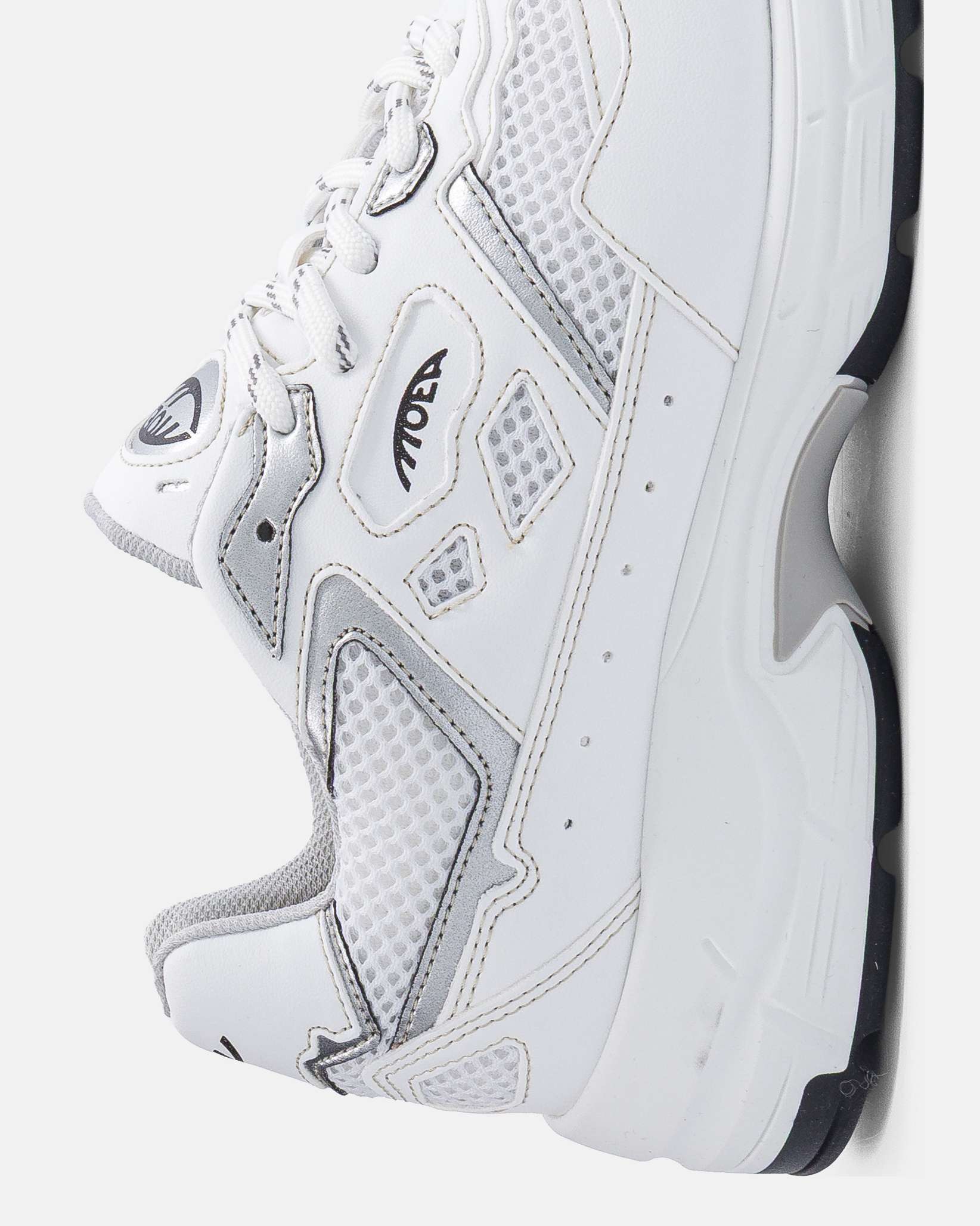 moea-rush-white-silver-apple-veganer-sneaker-herren image 6