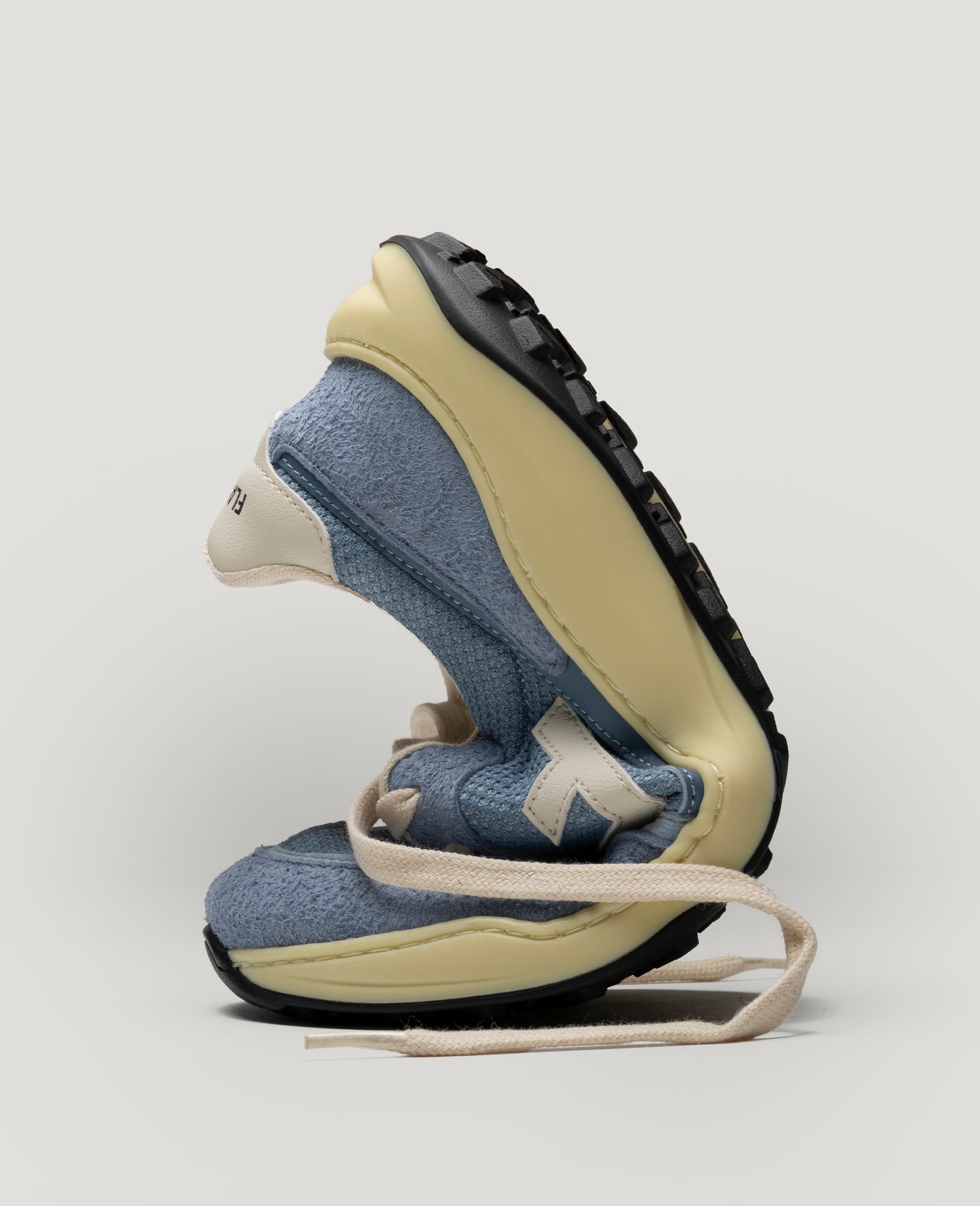 flamingos-life-zero-drop-sky-vanilla-vegane-barfu-sneaker image 4