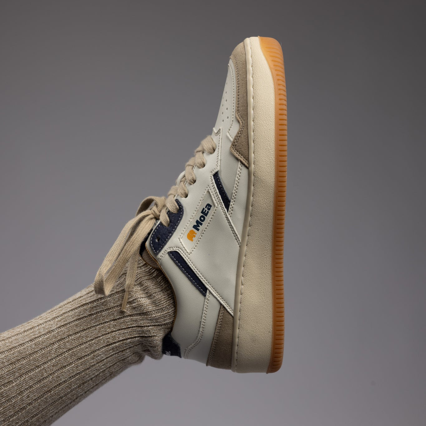 moea-gen1-trendsplant-x-moea-vegane-sneaker-mushroomskin image 3