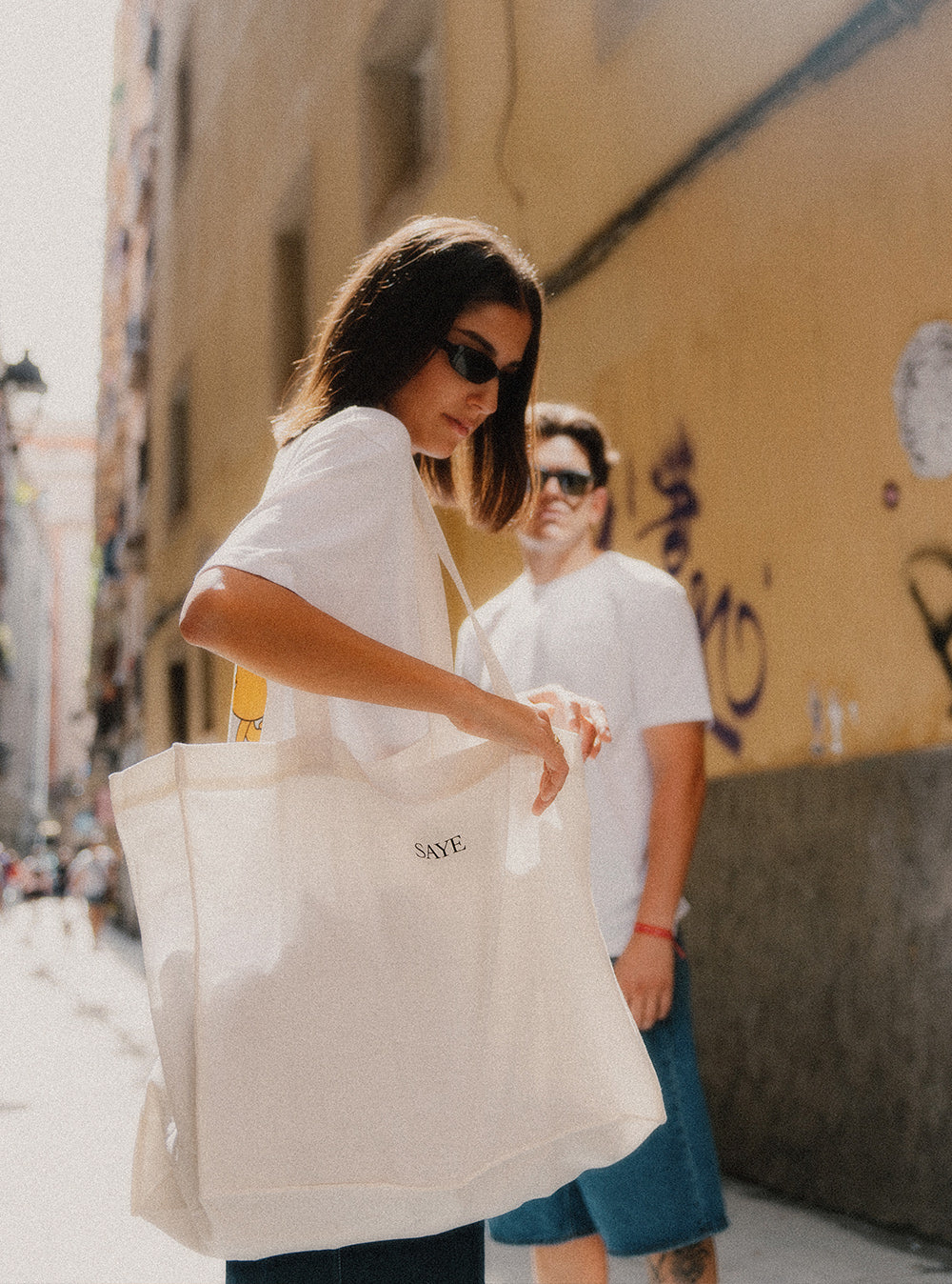 saye-x-tiago-walk-the-talk-tote-bag-bio-baumwolle image 6