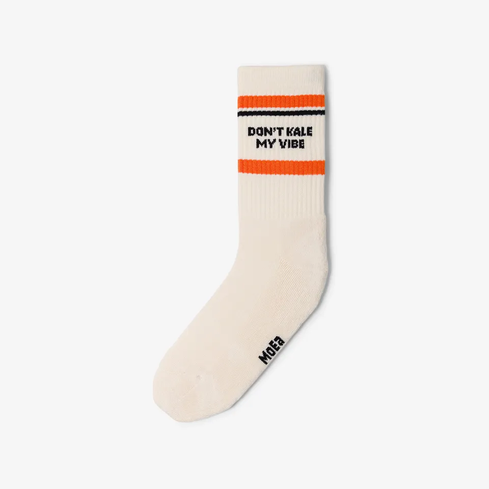 moea-bamboo-socks-don-t-kale-my-vibe-vegane-socken image 1