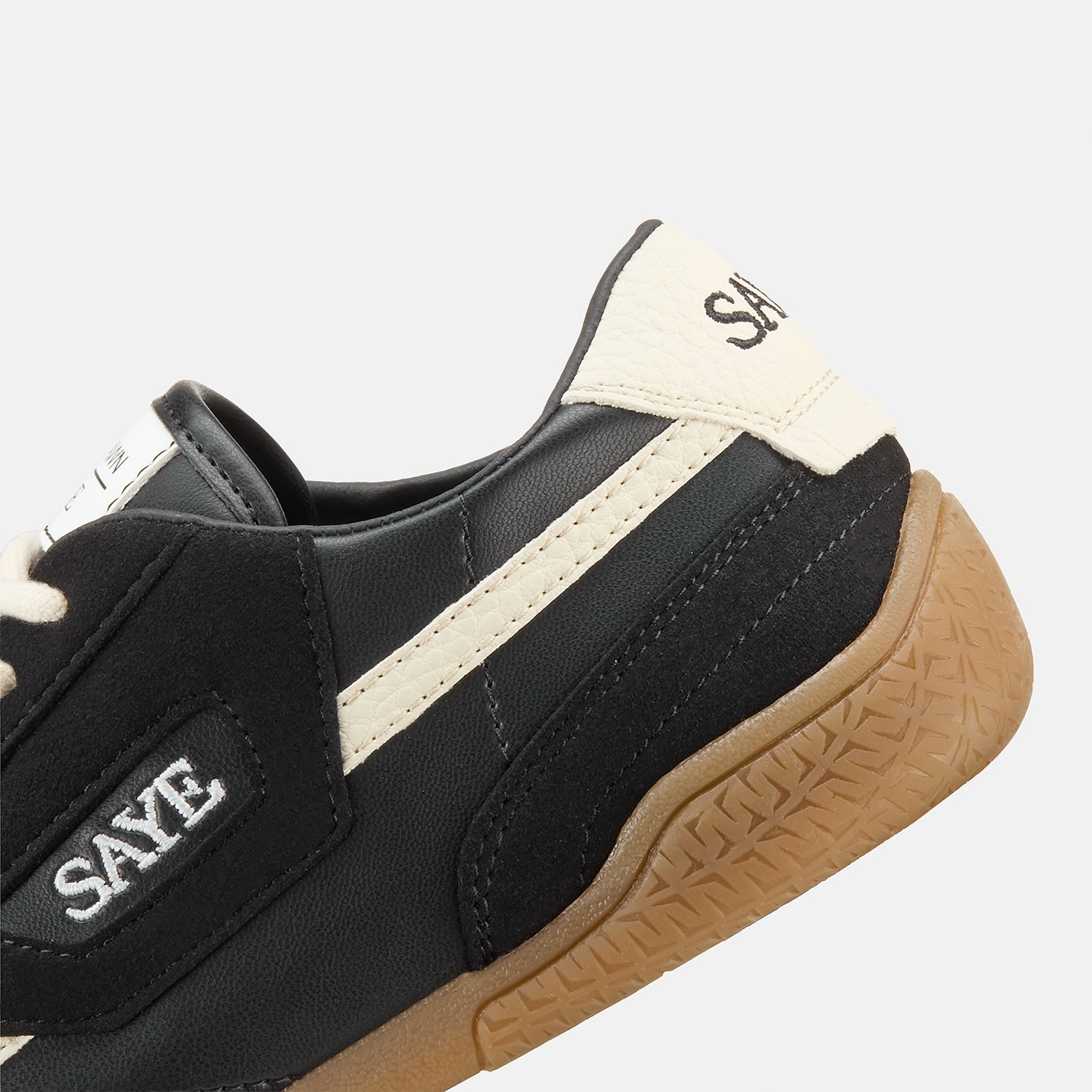 saye-m26-dawn-vegane-sneaker-schwarz-wei-lignify image 8