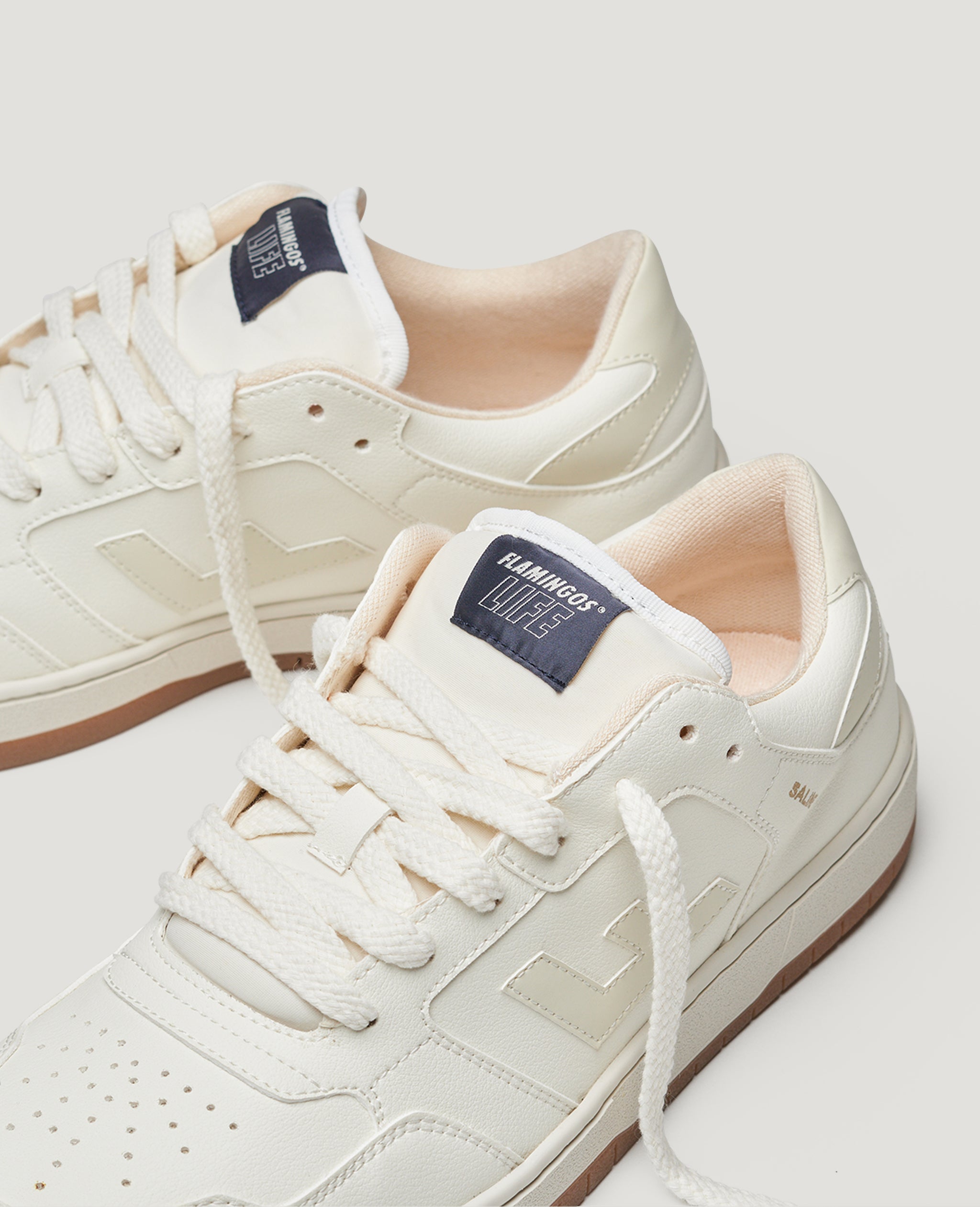 flamingos-life-saline-white-caramel-veganer-low-top-sneaker image 3