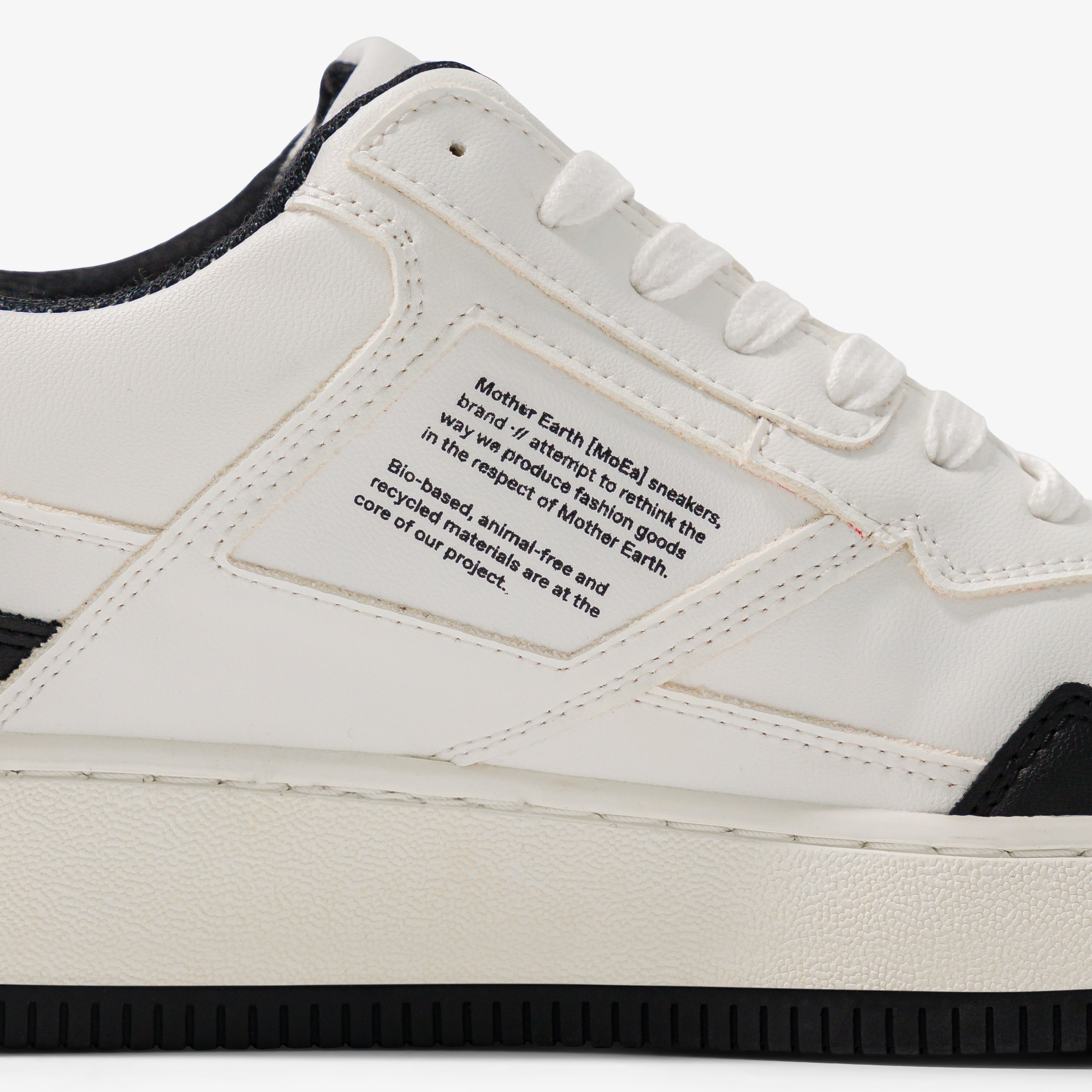 moea-gen1-sport-grapes-white-black-vegan-sneaker image 6