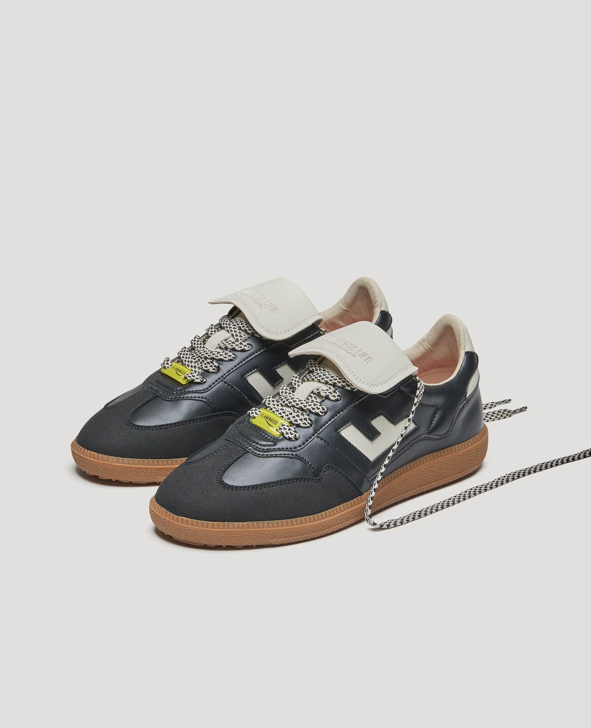 flamingos-life-burela-slim-player-black-vegane-sneaker image 2