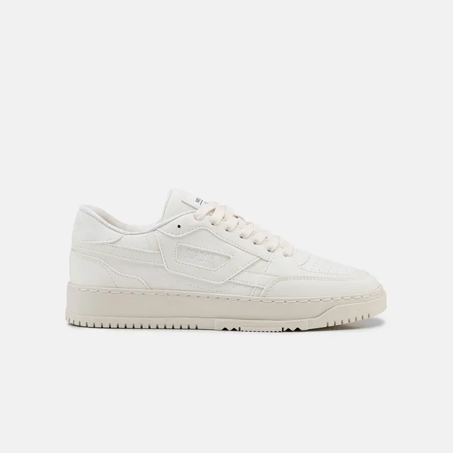 saye-m82-core-chunky-retro-sneaker-off-white image 1