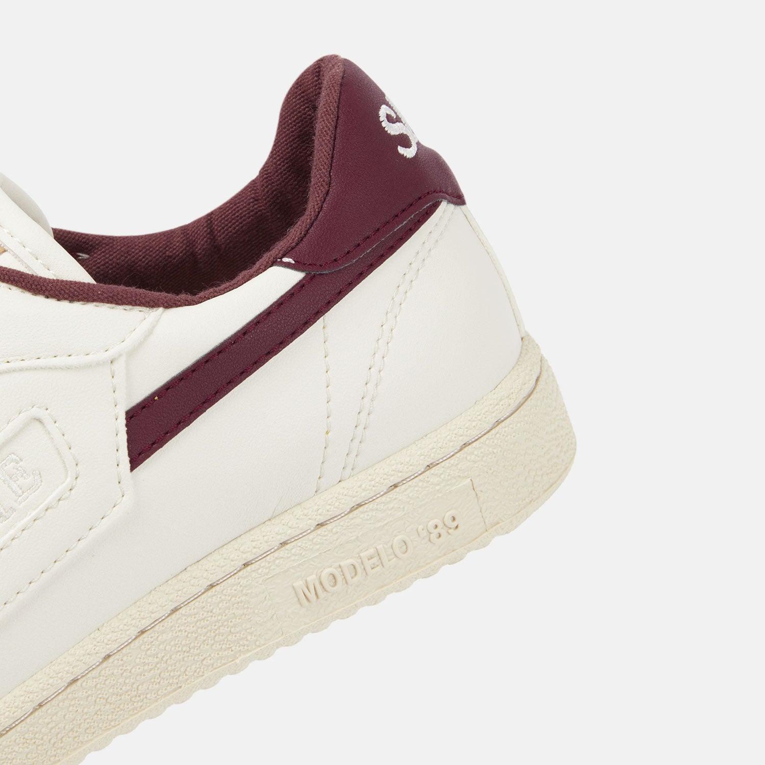 saye-m89-icon-vegane-retro-sneaker-garnet image 5