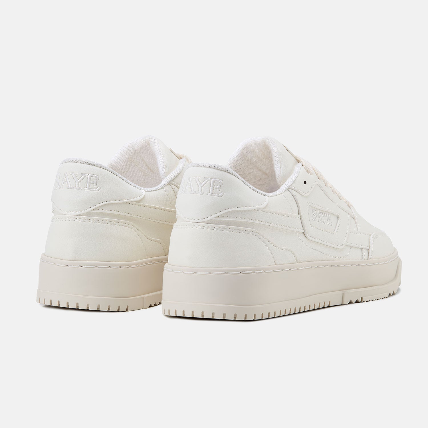 saye-m82-core-chunky-retro-sneaker-off-white image 4
