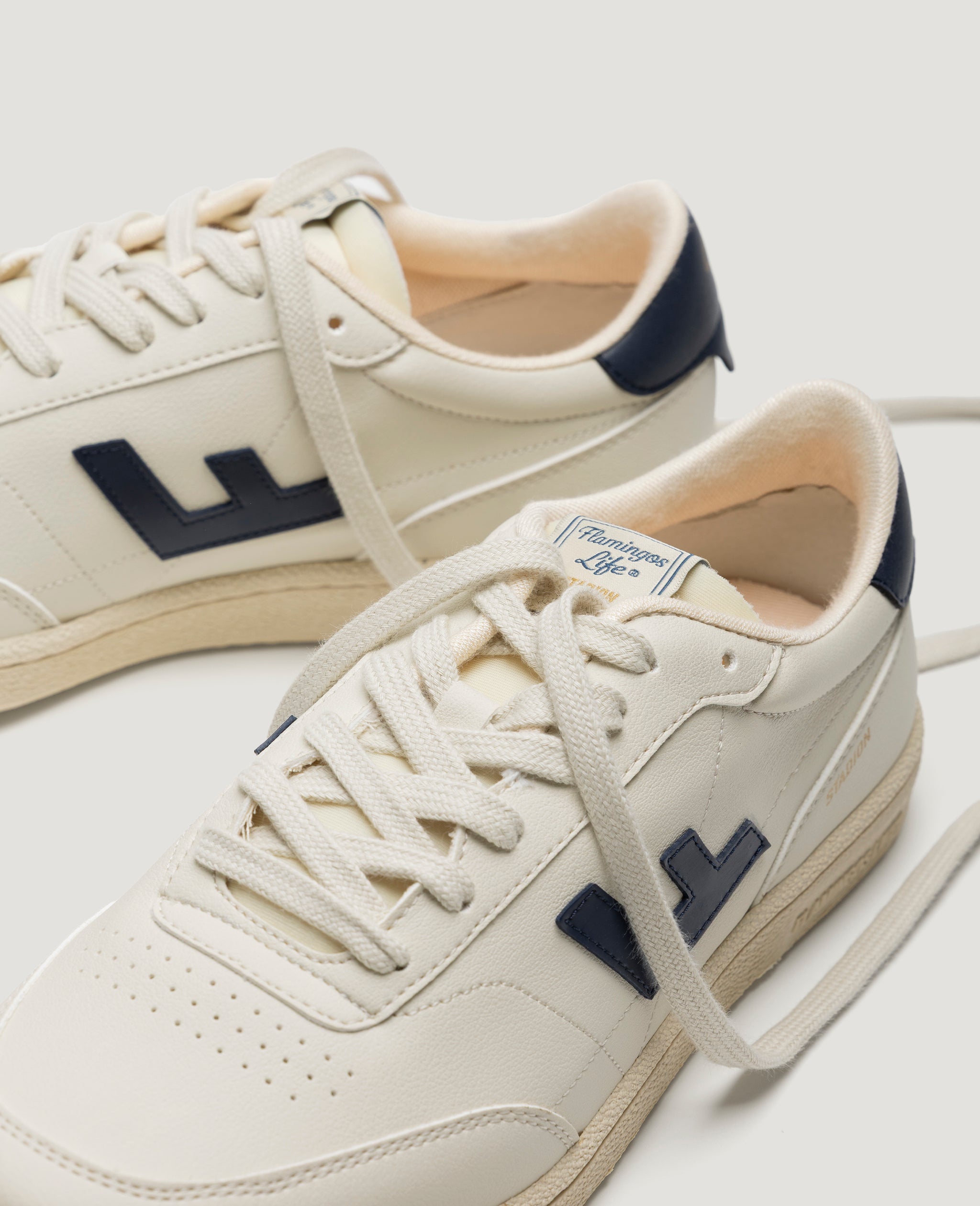 flamingos-life-stadion-indigo-cream-vegane-retro-sneaker image 3