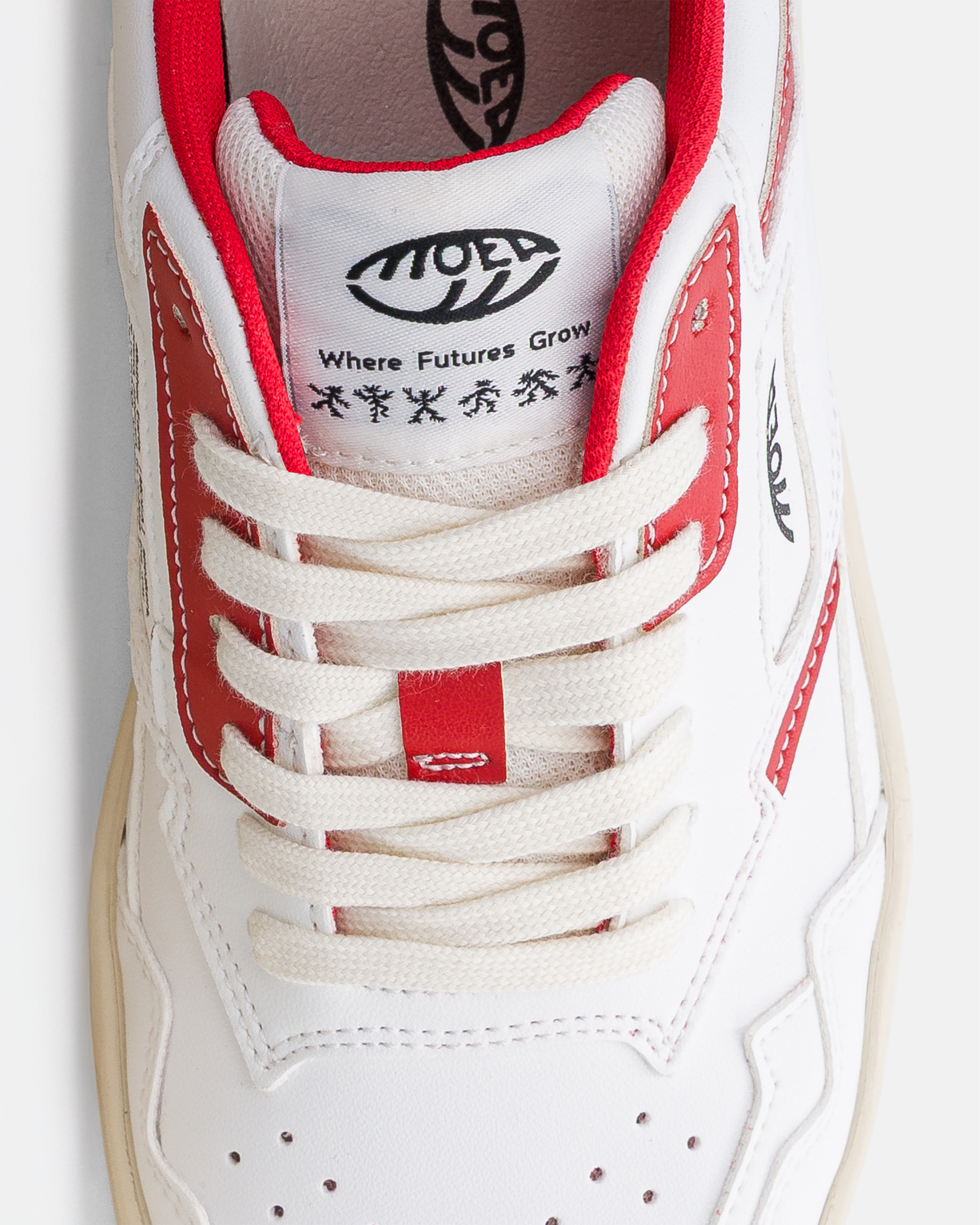 moea-origin-vegane-sneaker-white-red-apple image 5