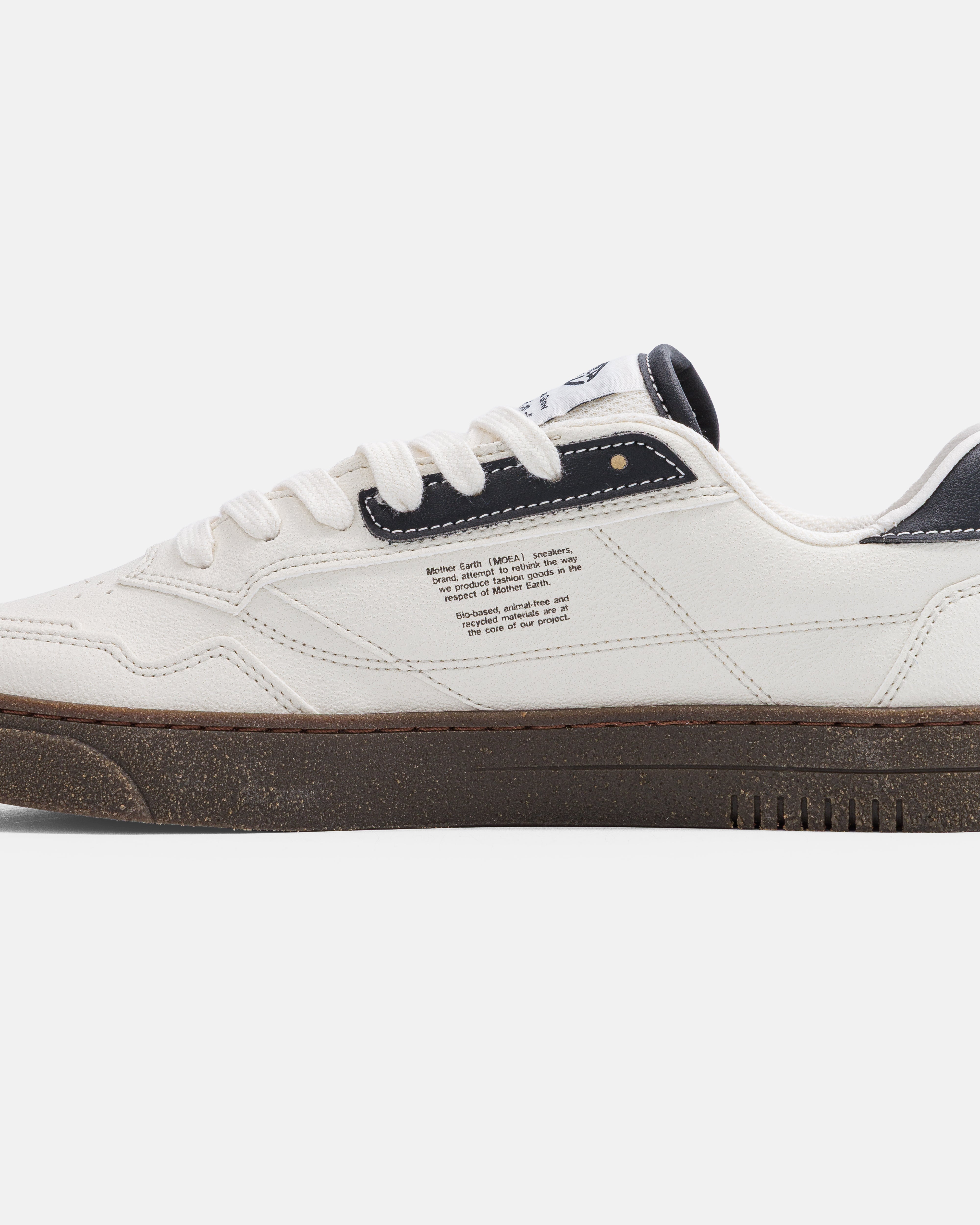 moea-origin-low-vegane-sneaker-black-white-corn image 6