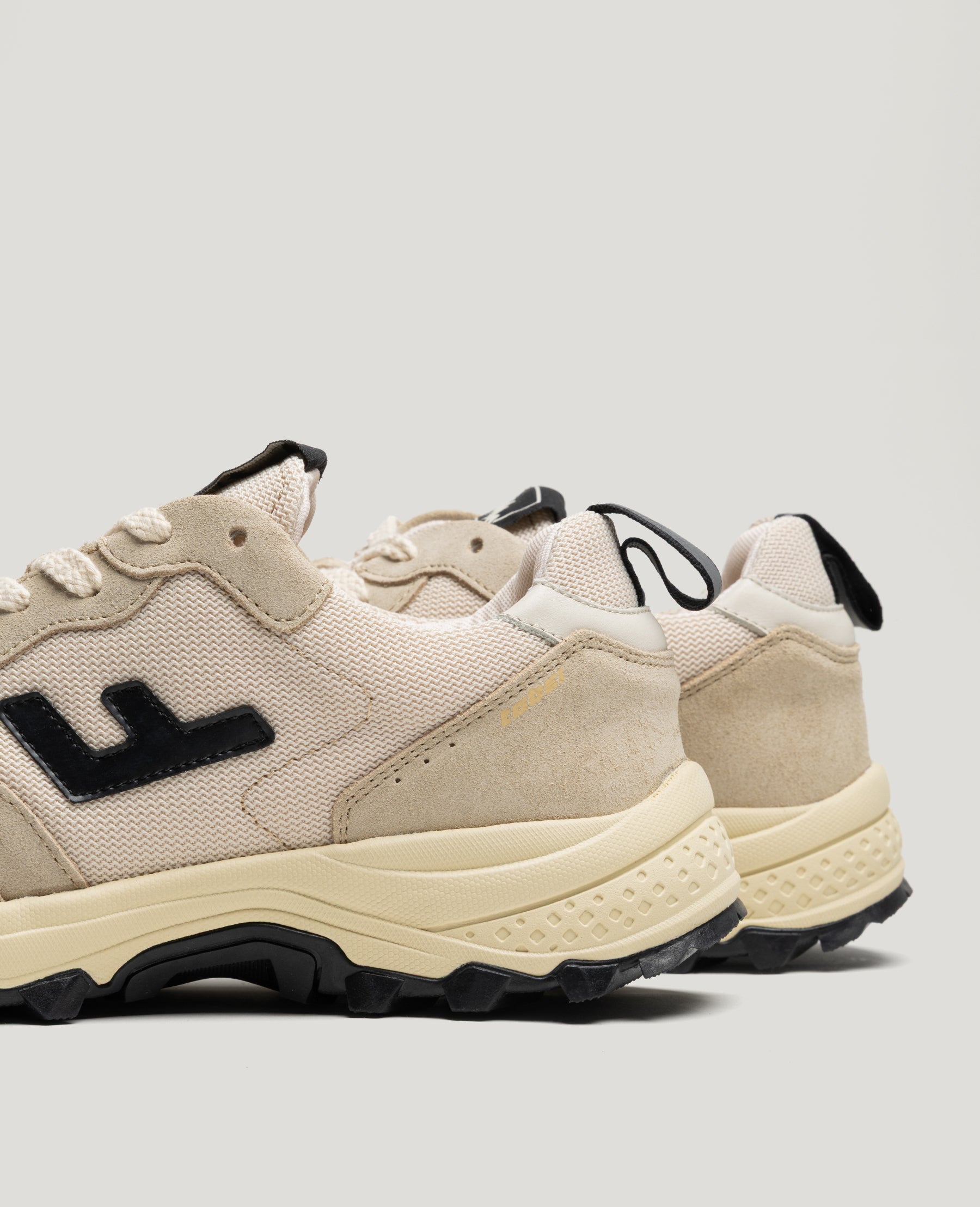 flamingos-life-tabei-vegane-tabi-sneaker-sand-black image 3