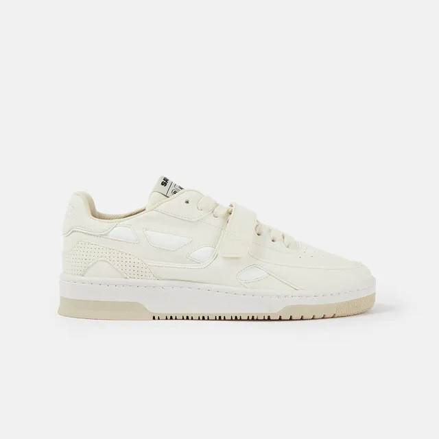 saye-m92-bold-off-white-vegan-sneaker-unisex image 1