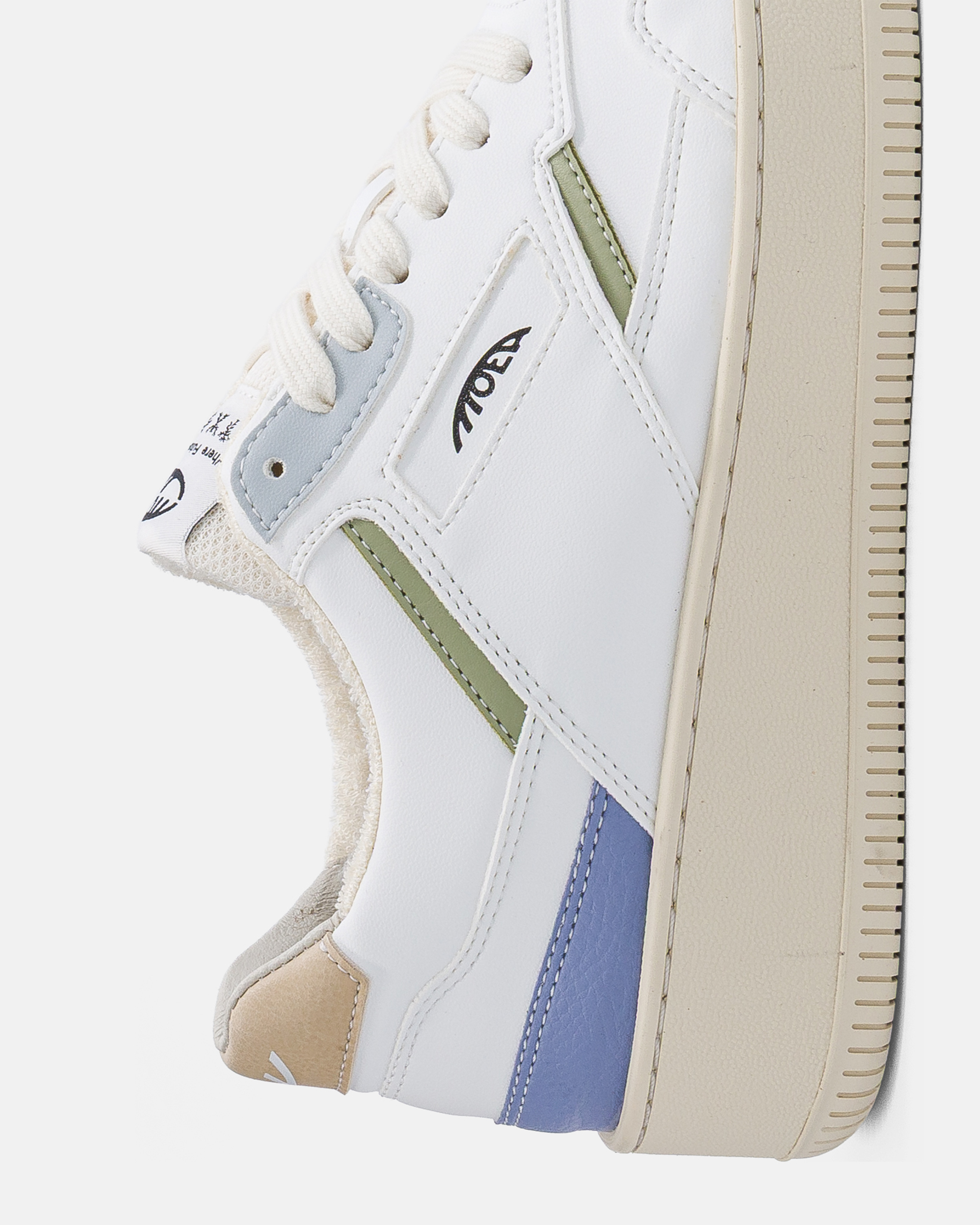 moea-origin-vegane-sneaker-all-in-daylight image 6