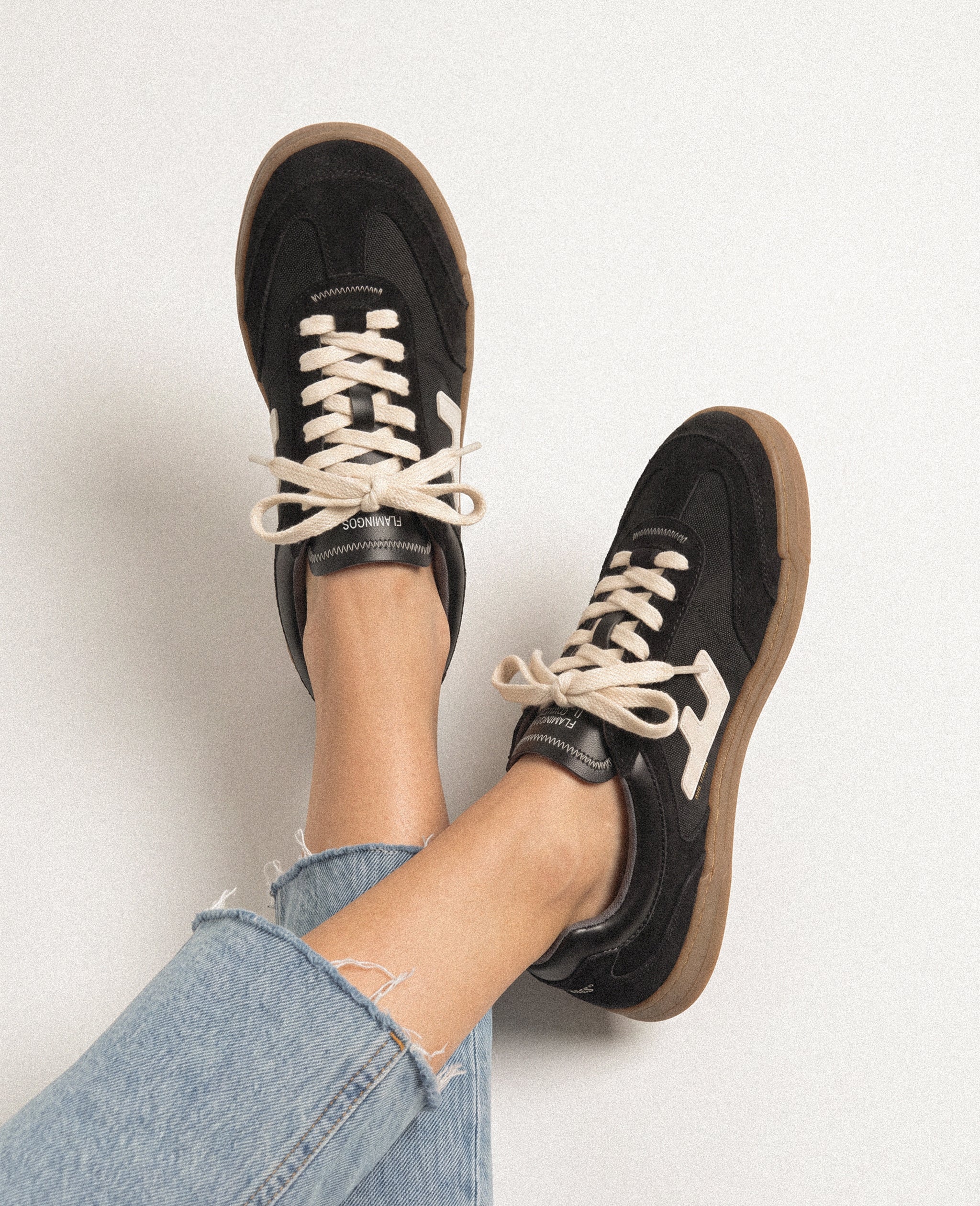 flamingos-life-zero-tennis-black-gum-vegane-barefoot-sneaker image 3