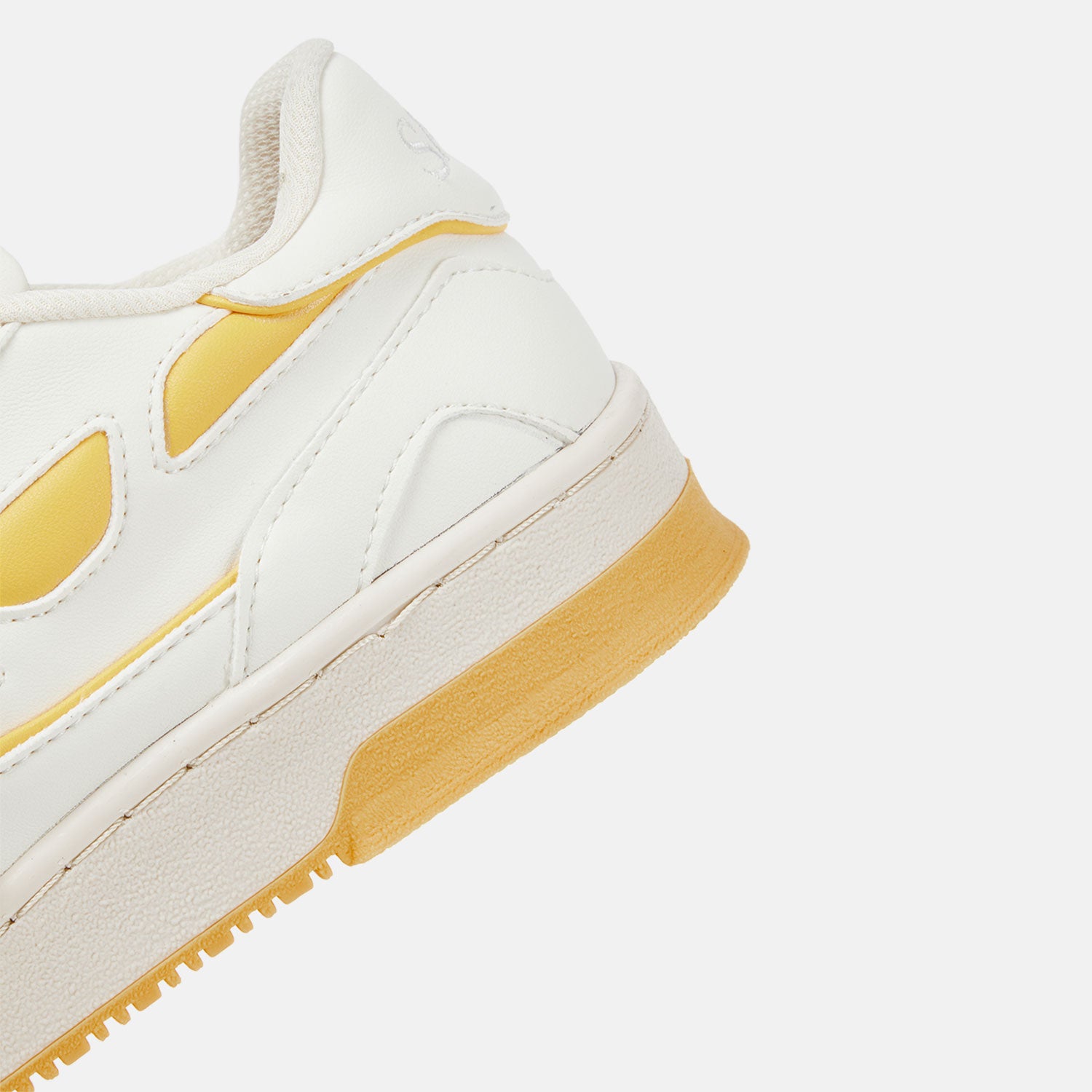 saye-m92-bold-chunky-sneaker-honey image 6