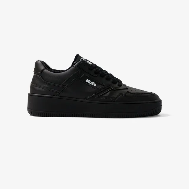moea-gen1-corn-full-black-sneaker image 1
