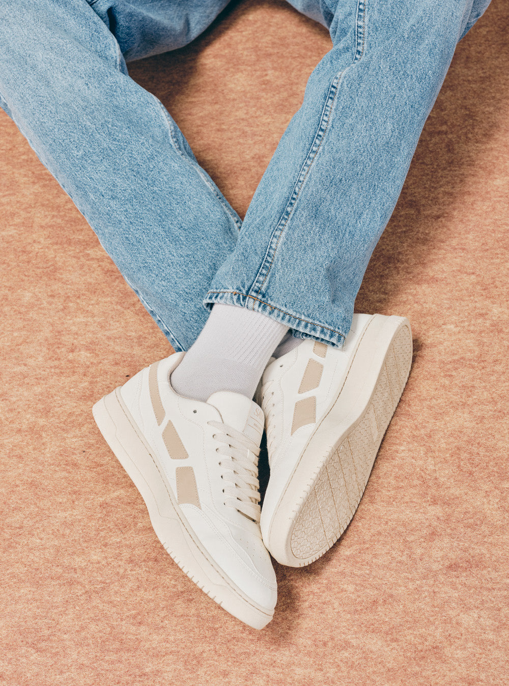 saye-m82-hybrid-vegane-chunky-sneaker-almond image 7