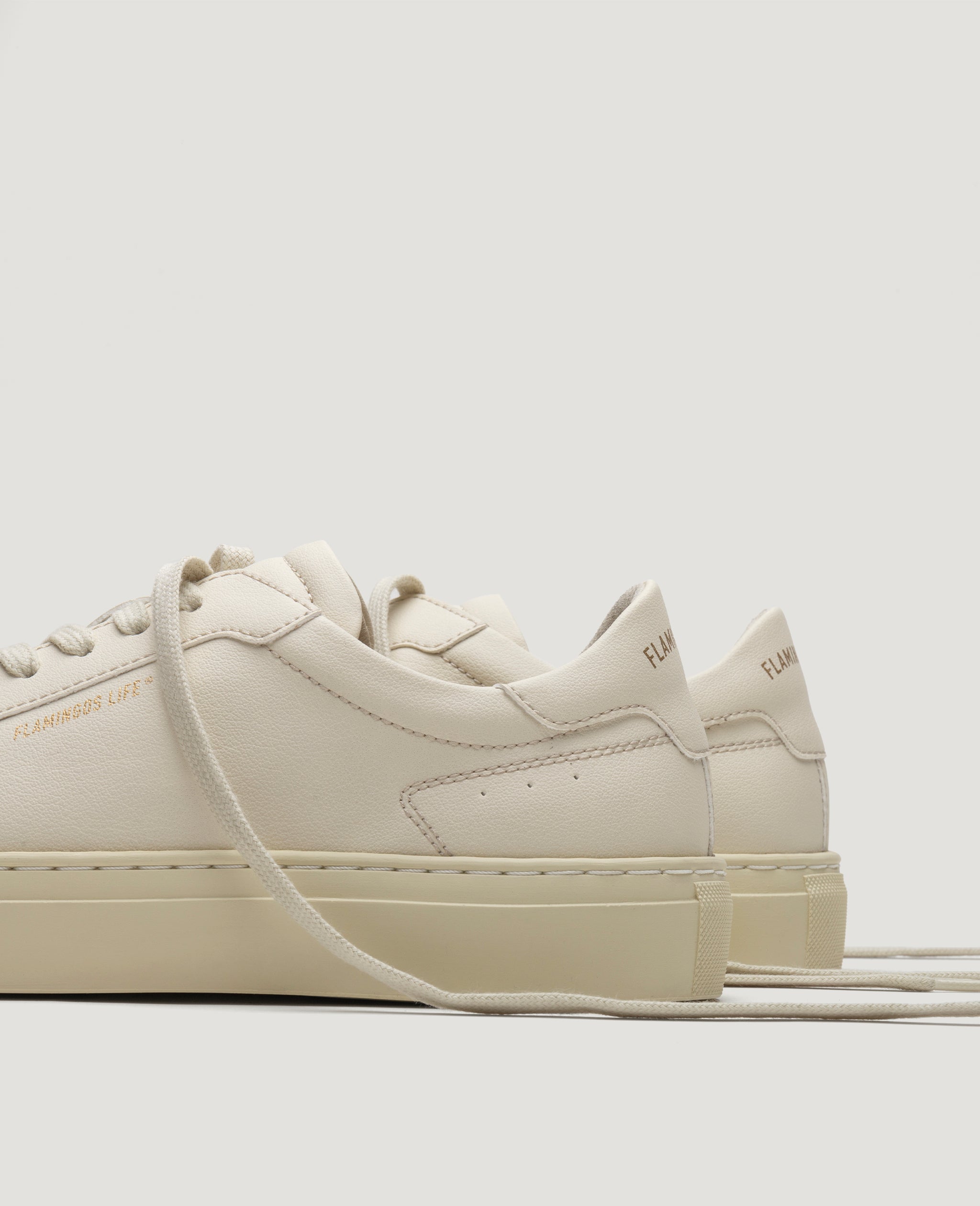 flamingos-life-hampton-court-triple-cream-vegane-sneaker image 4