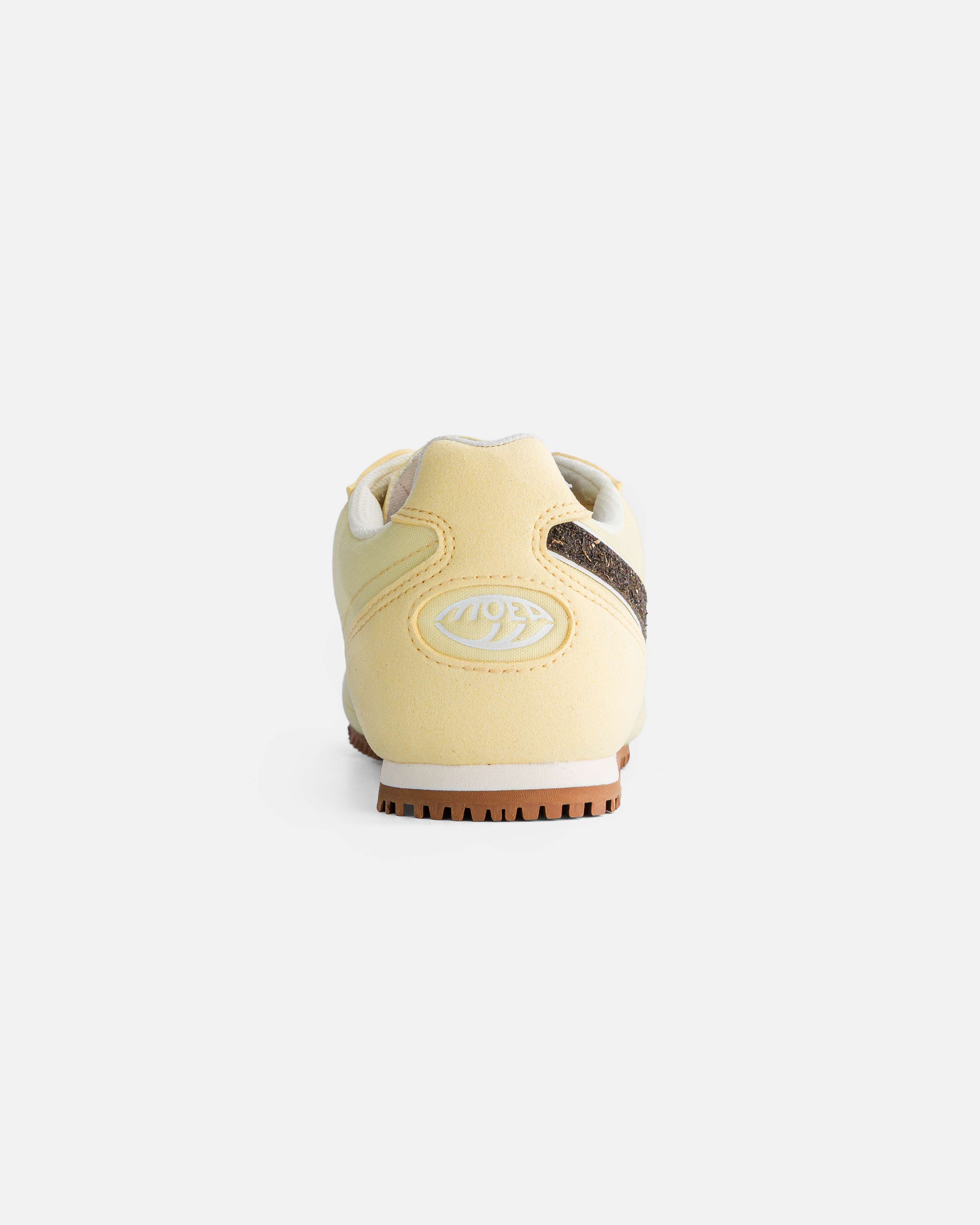moea-rise-yellow-black-seaweed-vegane-sneaker image 5
