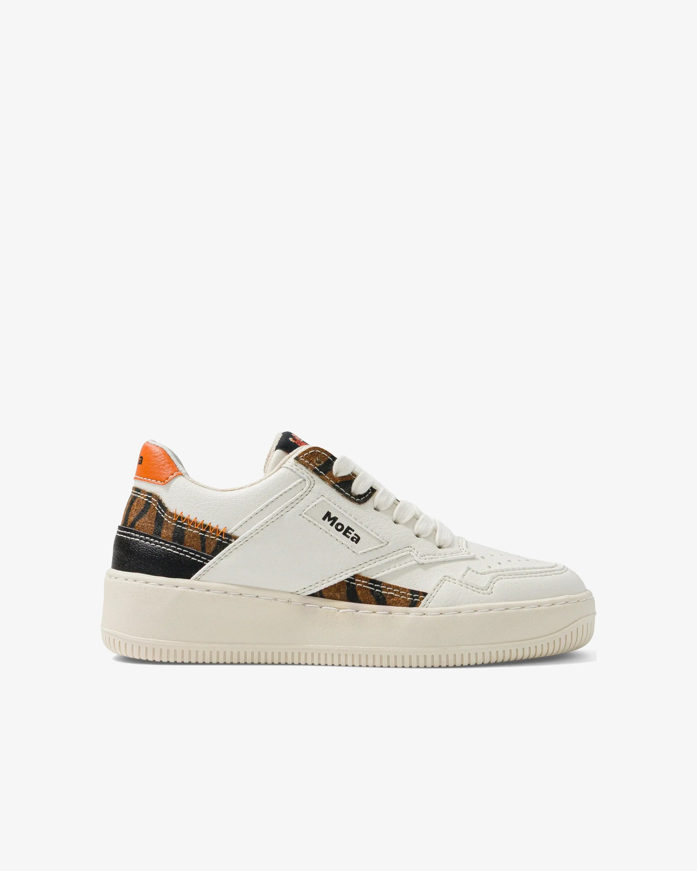 moea-gen1-white-tiger-kids-sneaker-wwf-x-moea image 1