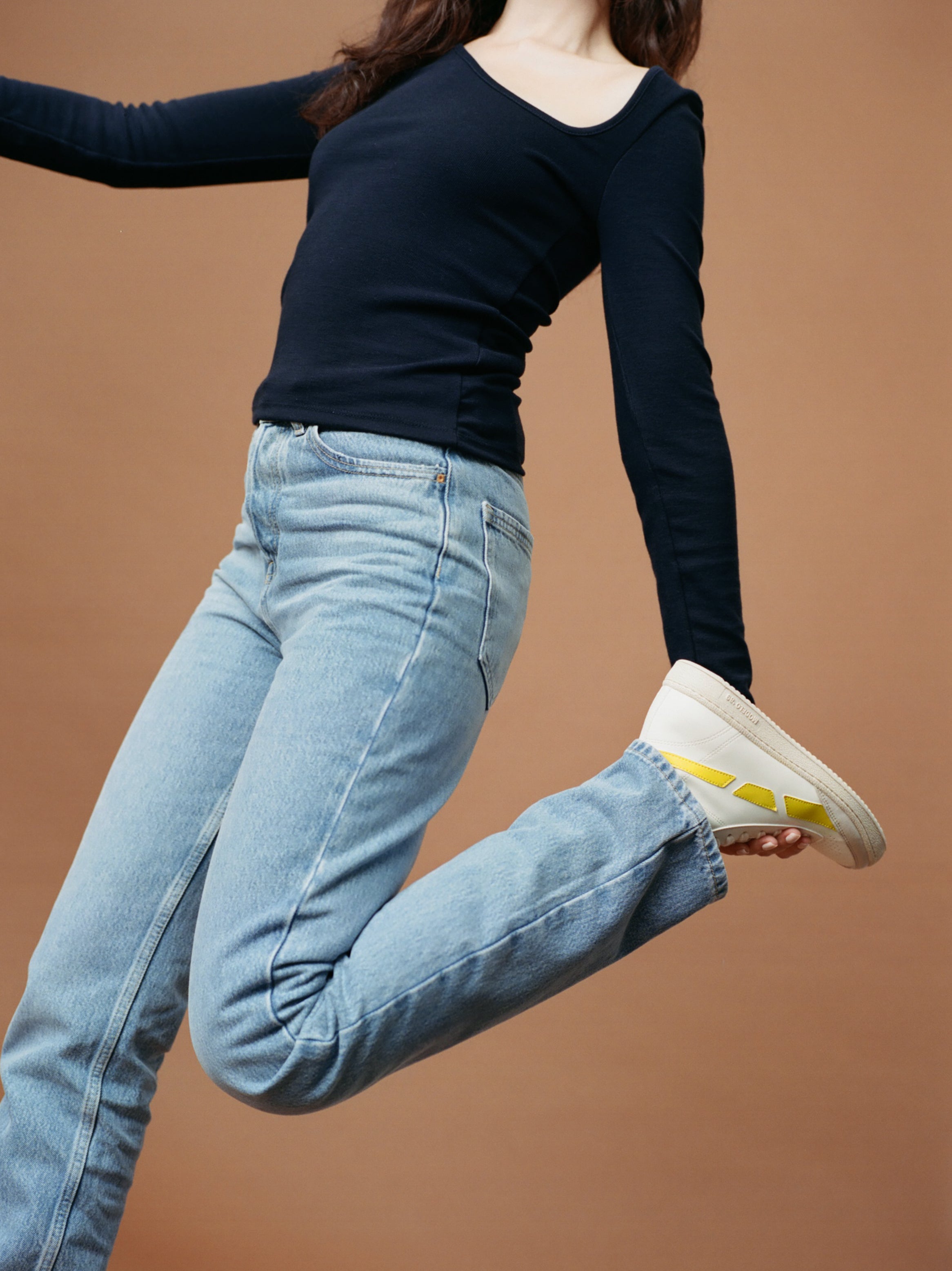 saye-m89-high-high-top-sneaker-honey image 8