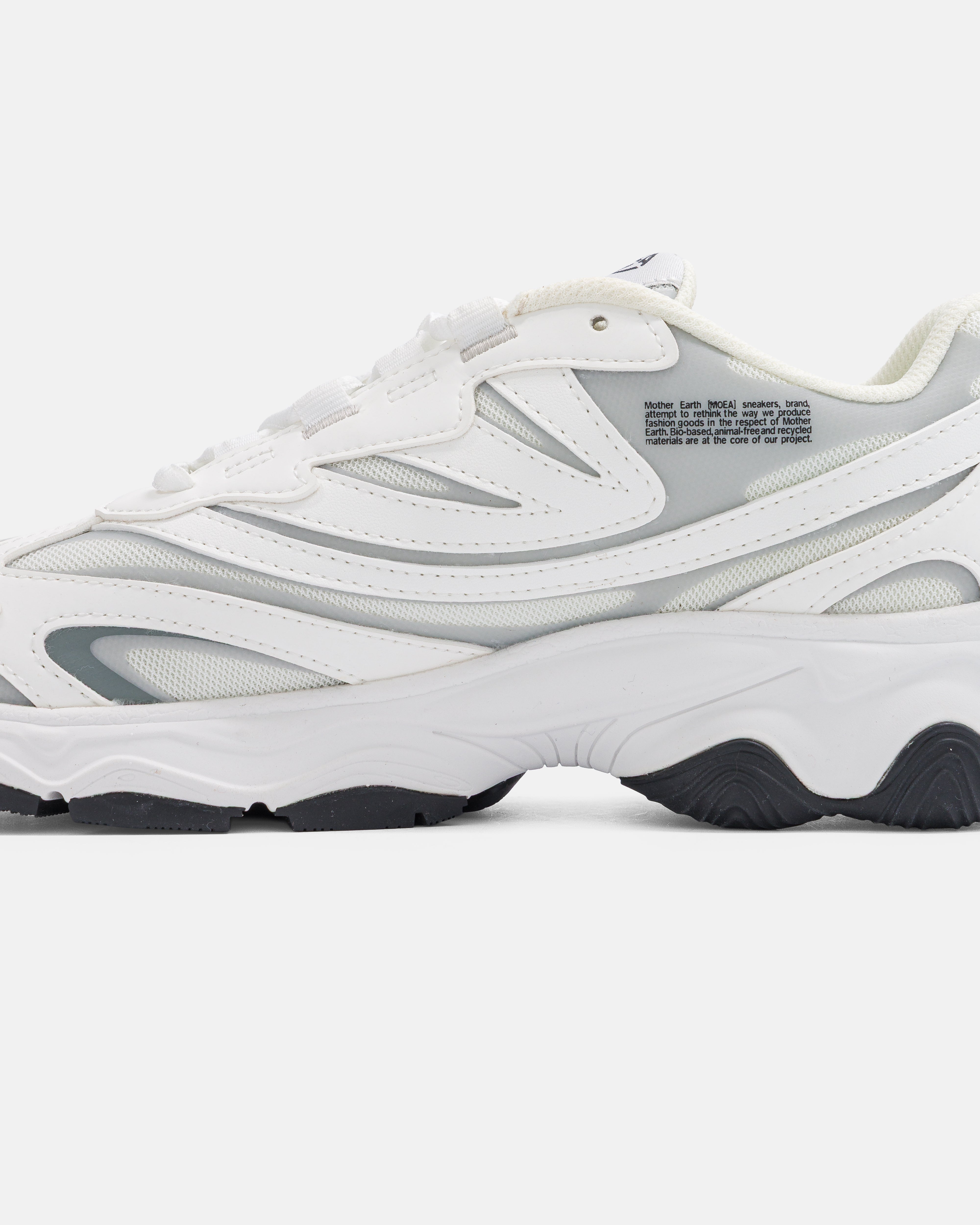 moea-dragonfly-full-white-corn-sneaker image 5