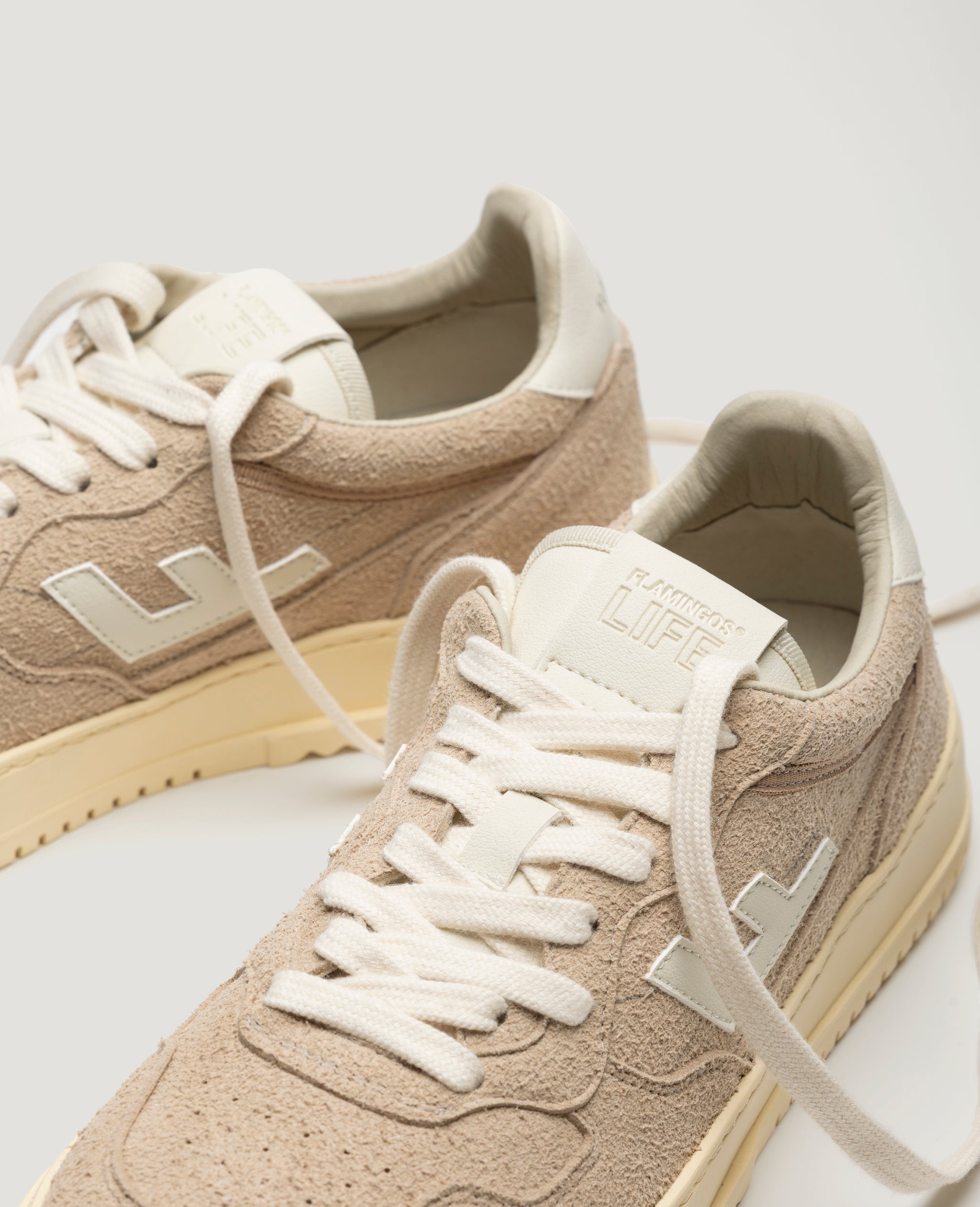 flamingos-life-ventura-hairy-suede-dune-vegane-sneaker image 3