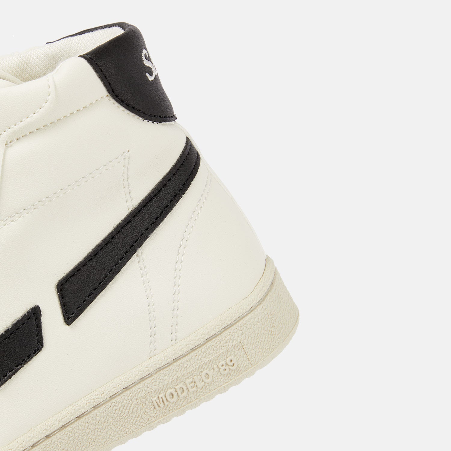 saye-m89-high-black-vegane-high-top-sneaker image 6