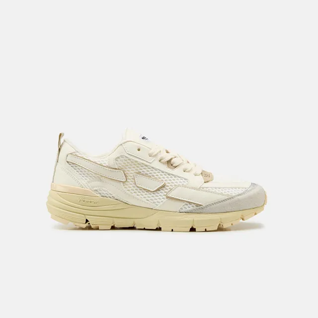 saye-m01-atlas-almond-retro-running-sneaker image 1