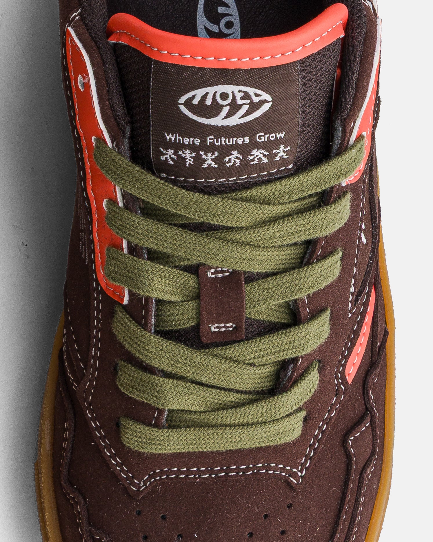 moea-origin-low-vegane-sneaker-brown-orange-corn image 3