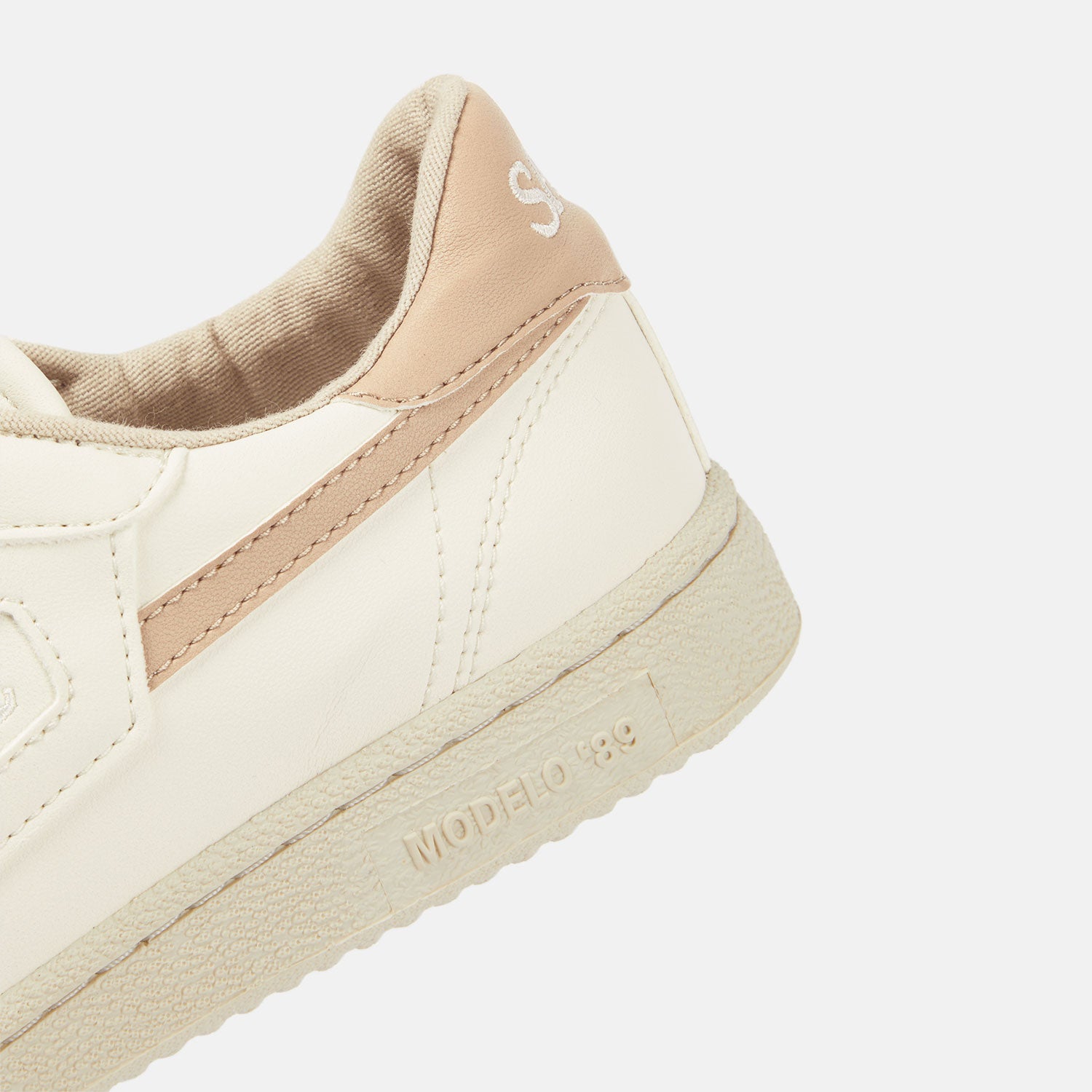 saye-m89-icon-sneaker-almond-unisex-vegan image 5